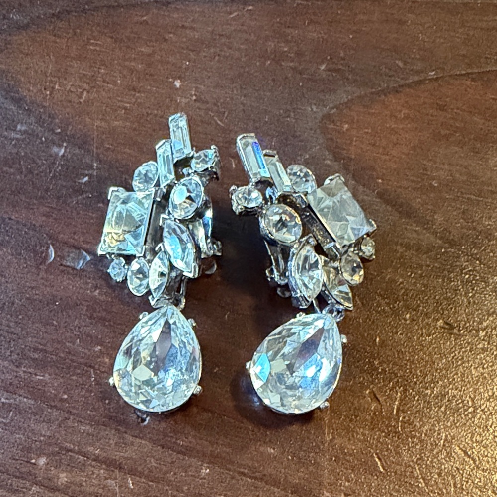 Vintage, gorgeous Kenneth Jay Lane Silver Crystal Cluster Earrings